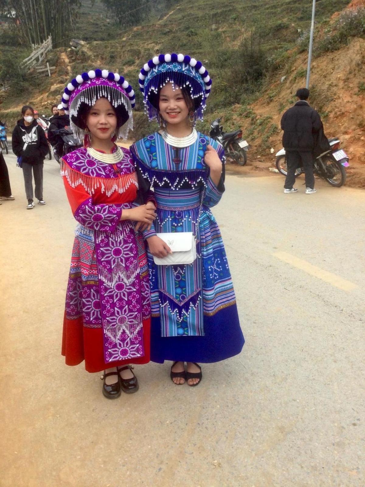 Sue Pa Family Trekking Homestay ซาปา ภายนอก รูปภาพ