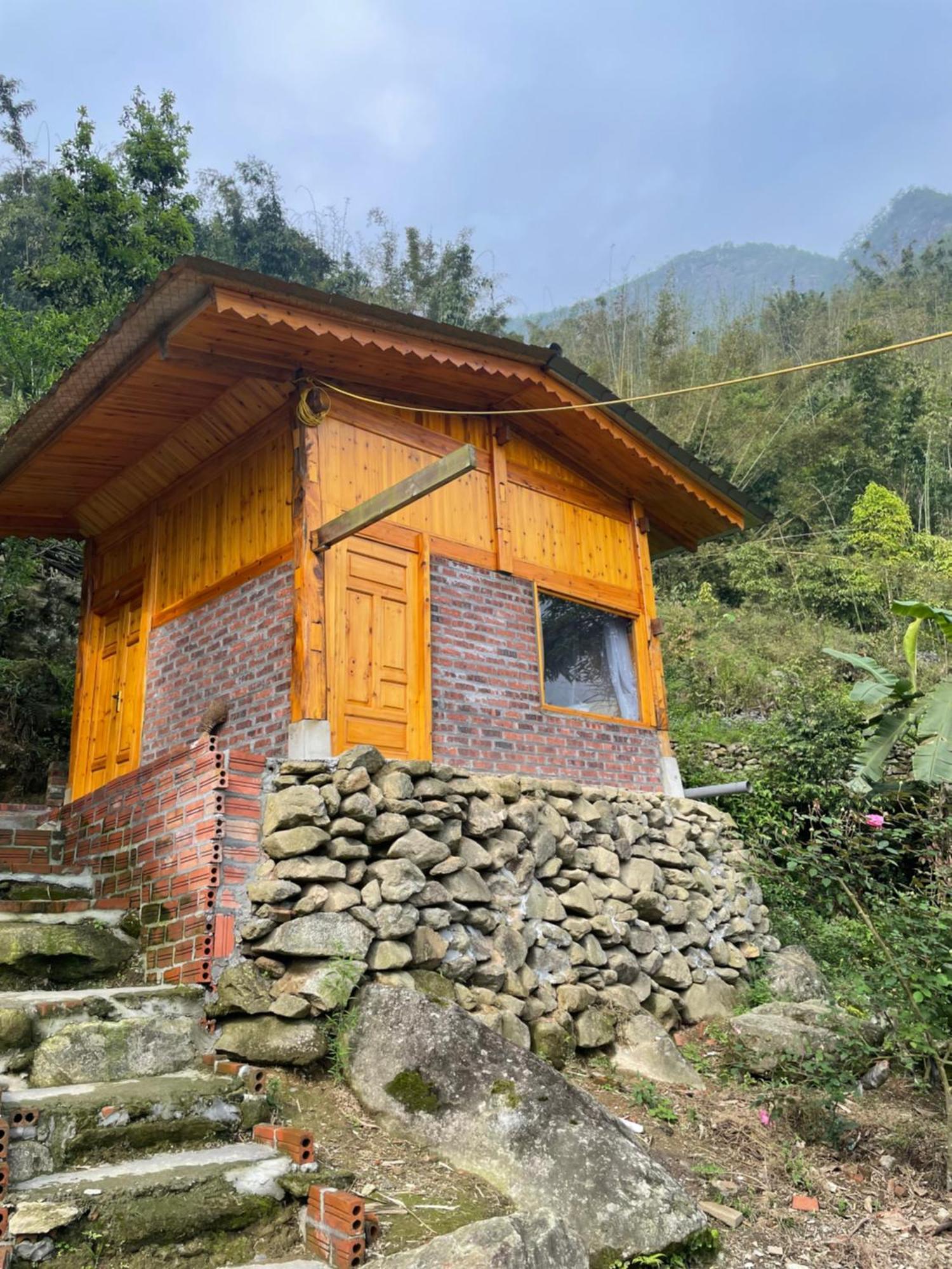 Sue Pa Family Trekking Homestay ซาปา ภายนอก รูปภาพ