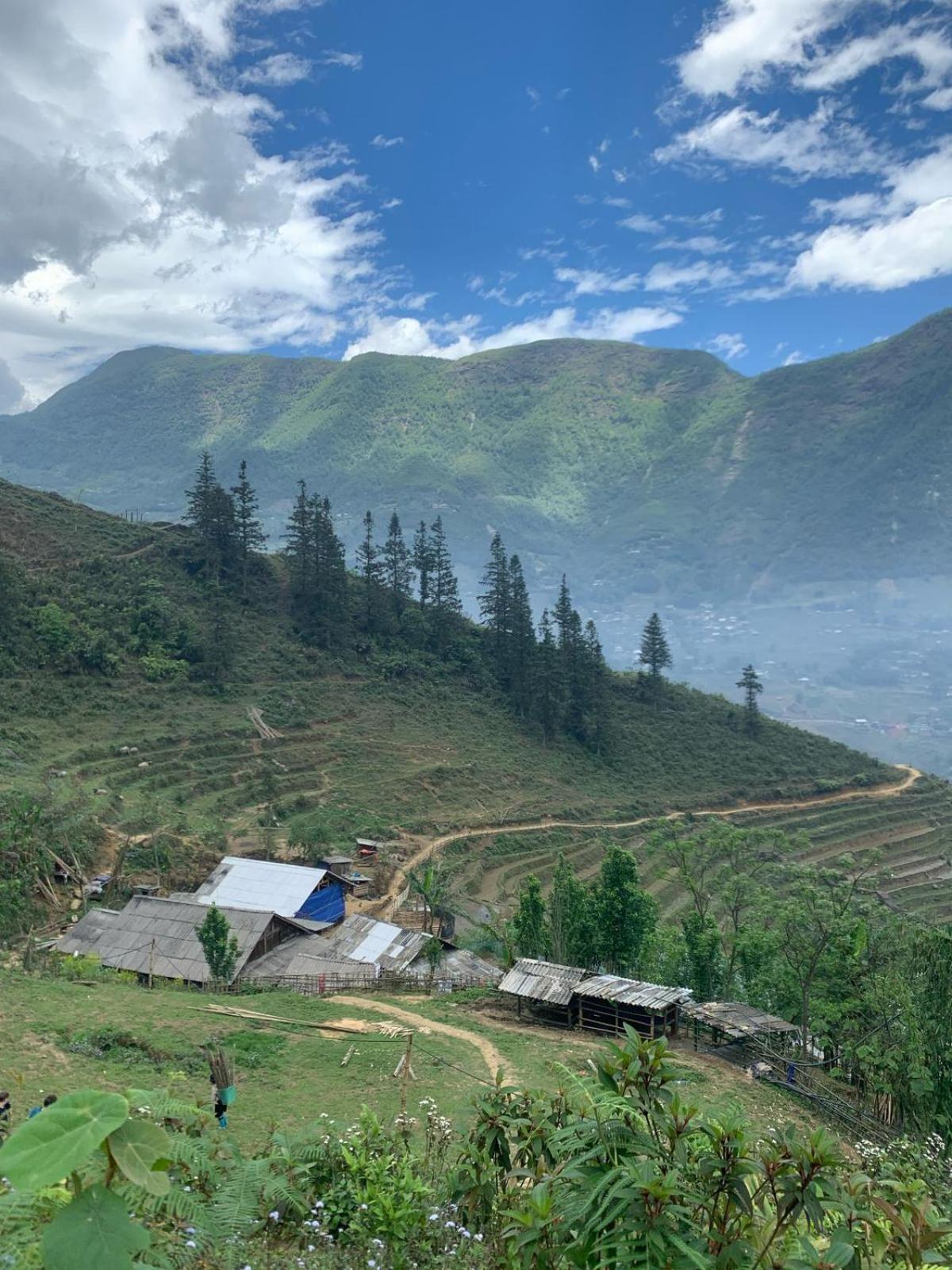 Sue Pa Family Trekking Homestay ซาปา ภายนอก รูปภาพ