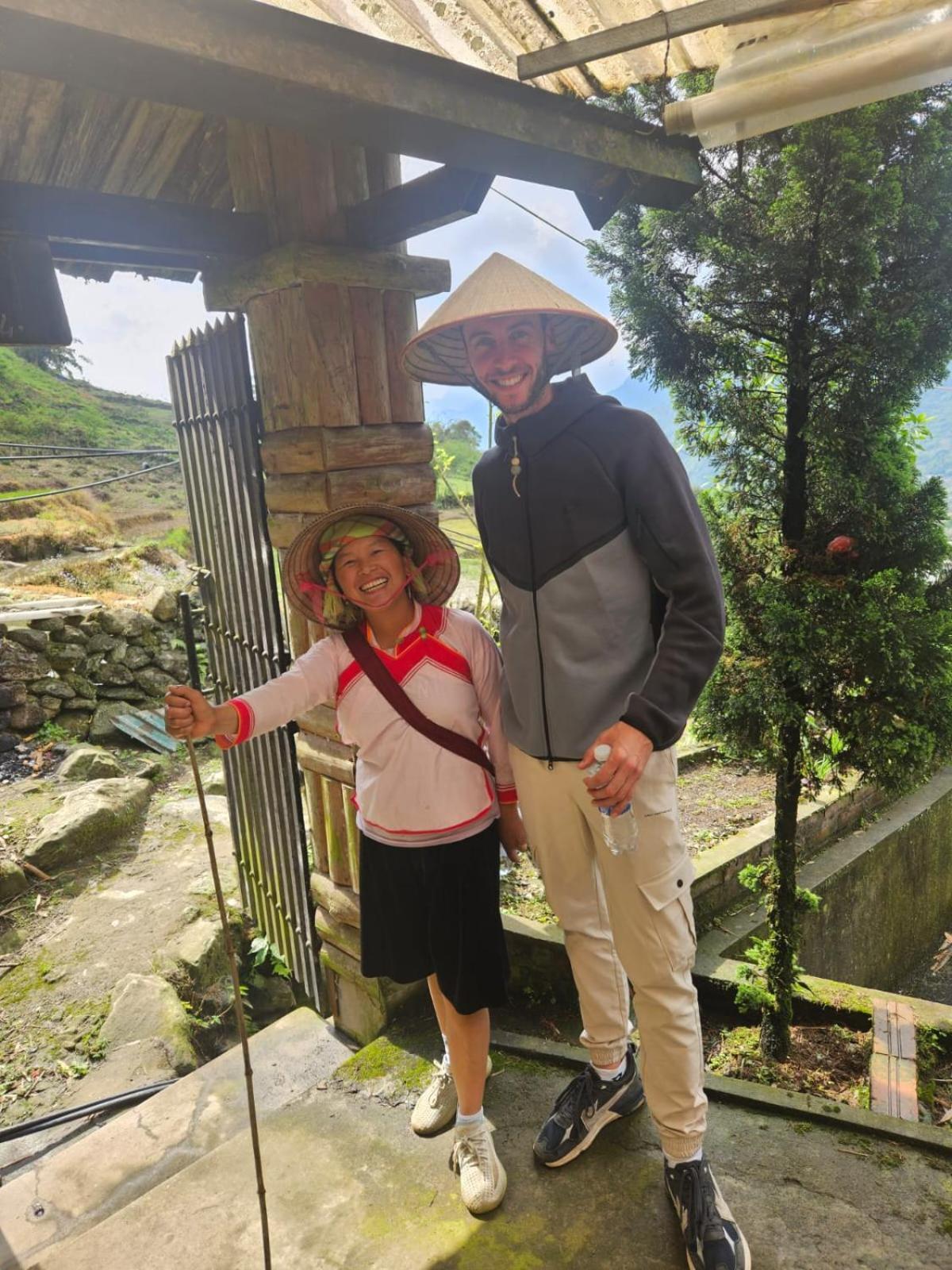 Sue Pa Family Trekking Homestay ซาปา ภายนอก รูปภาพ